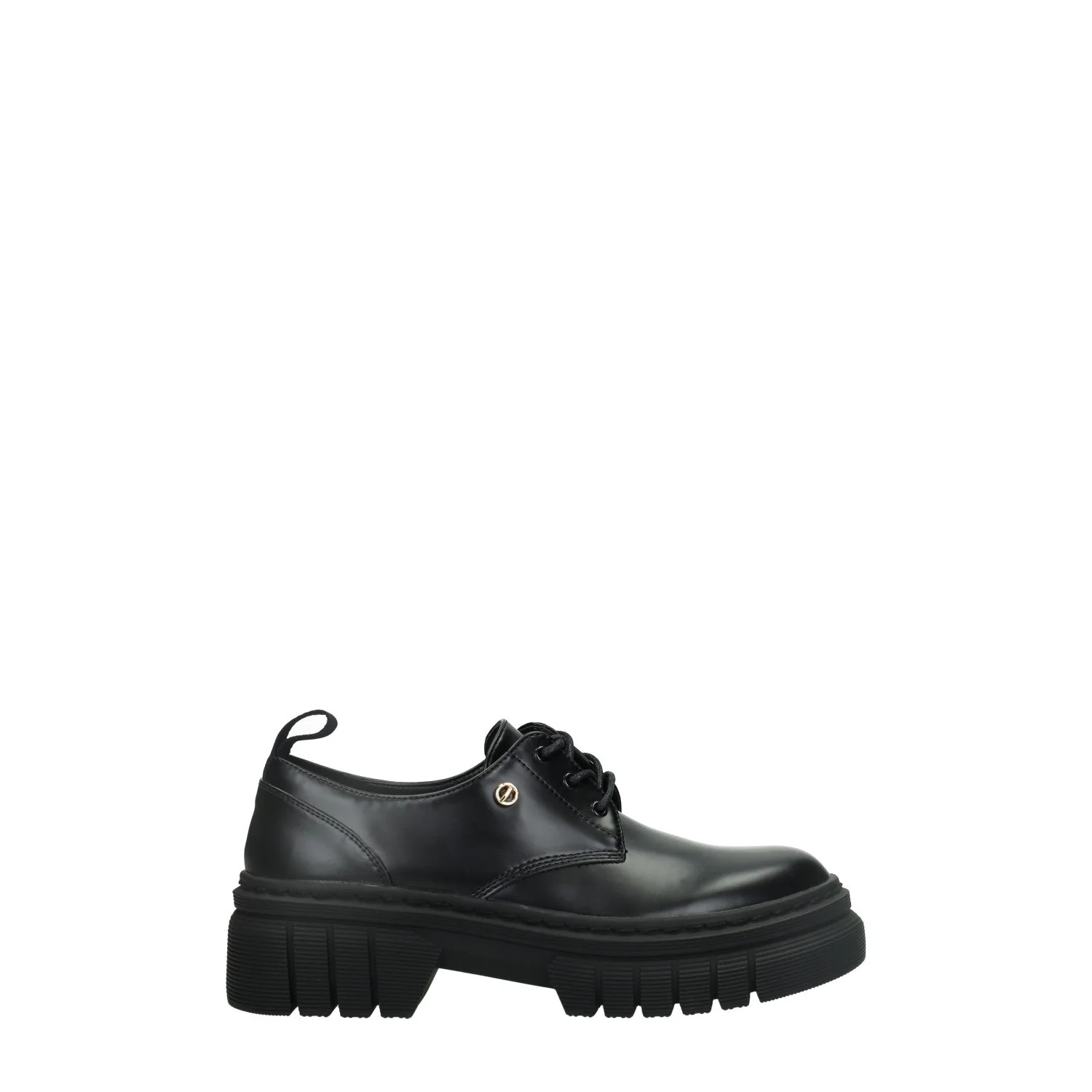 Derby con suola carrarmato.Tacco alto 4cm