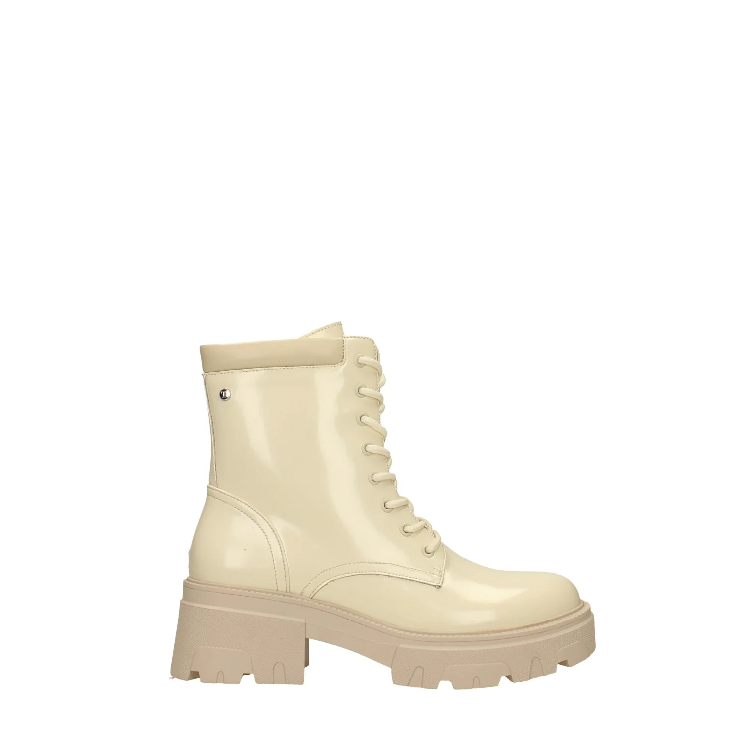 Anfibi chunky in vernice. Tacco alto 5cm