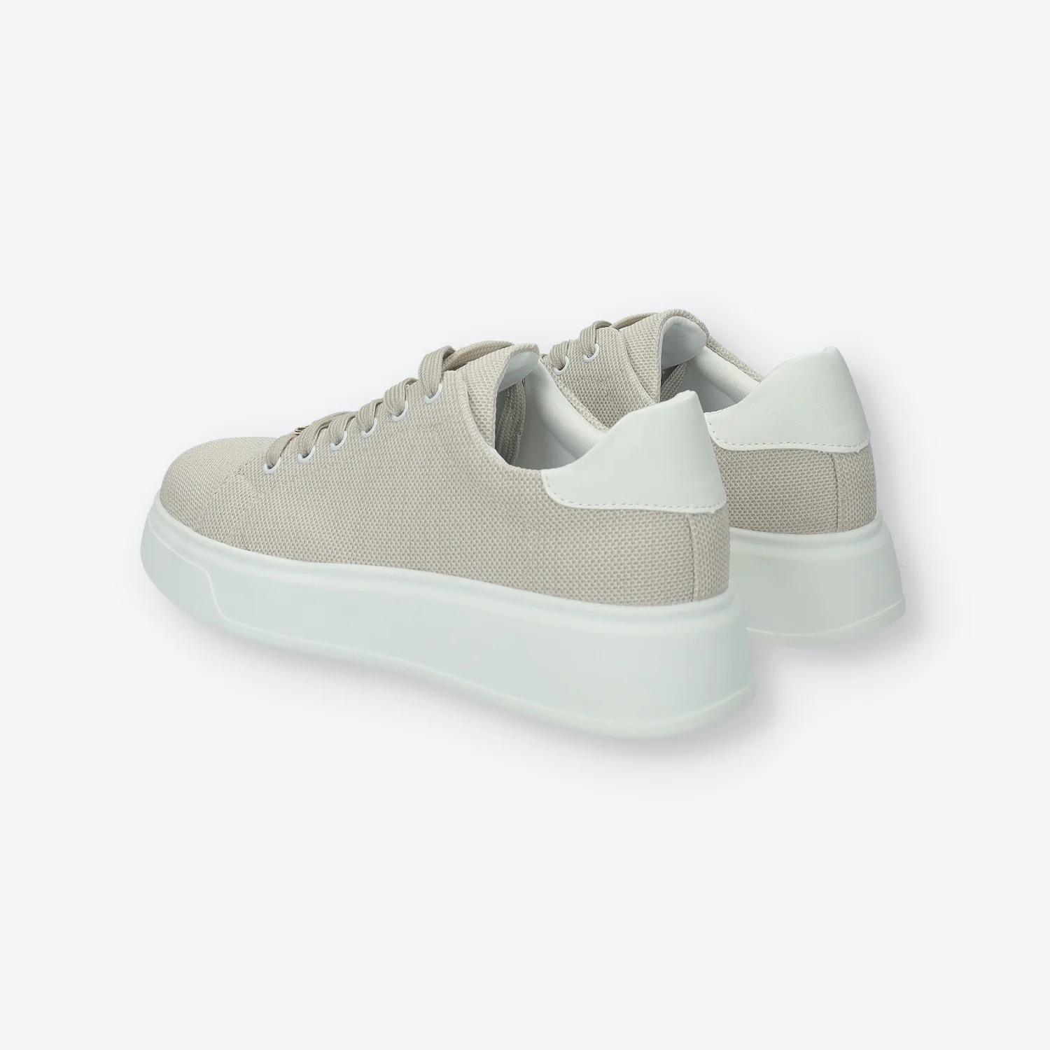 Sneakers - Image 4