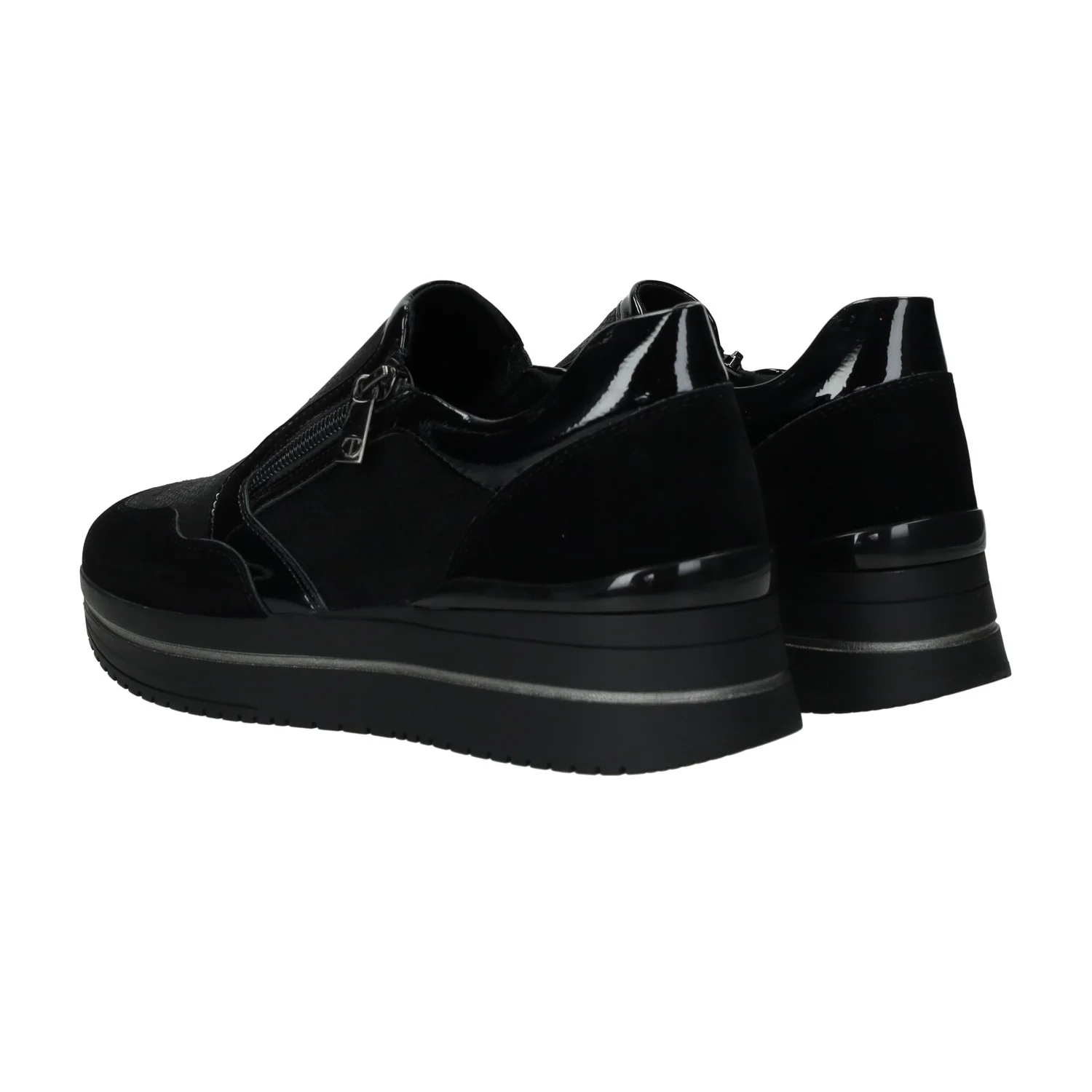 Sneakers - Image 6
