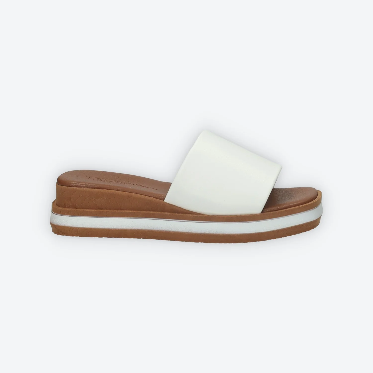 Sandali flat. Made in Italy.Tacco alto 4cm