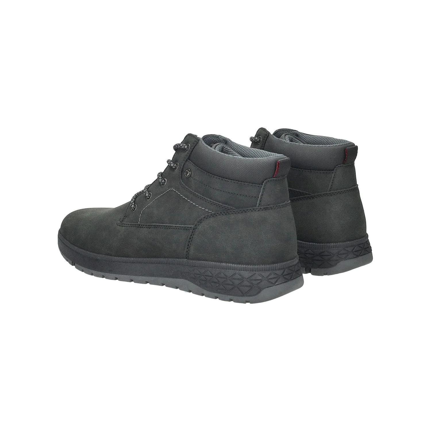 Sneakers in memory active. - Image 3
