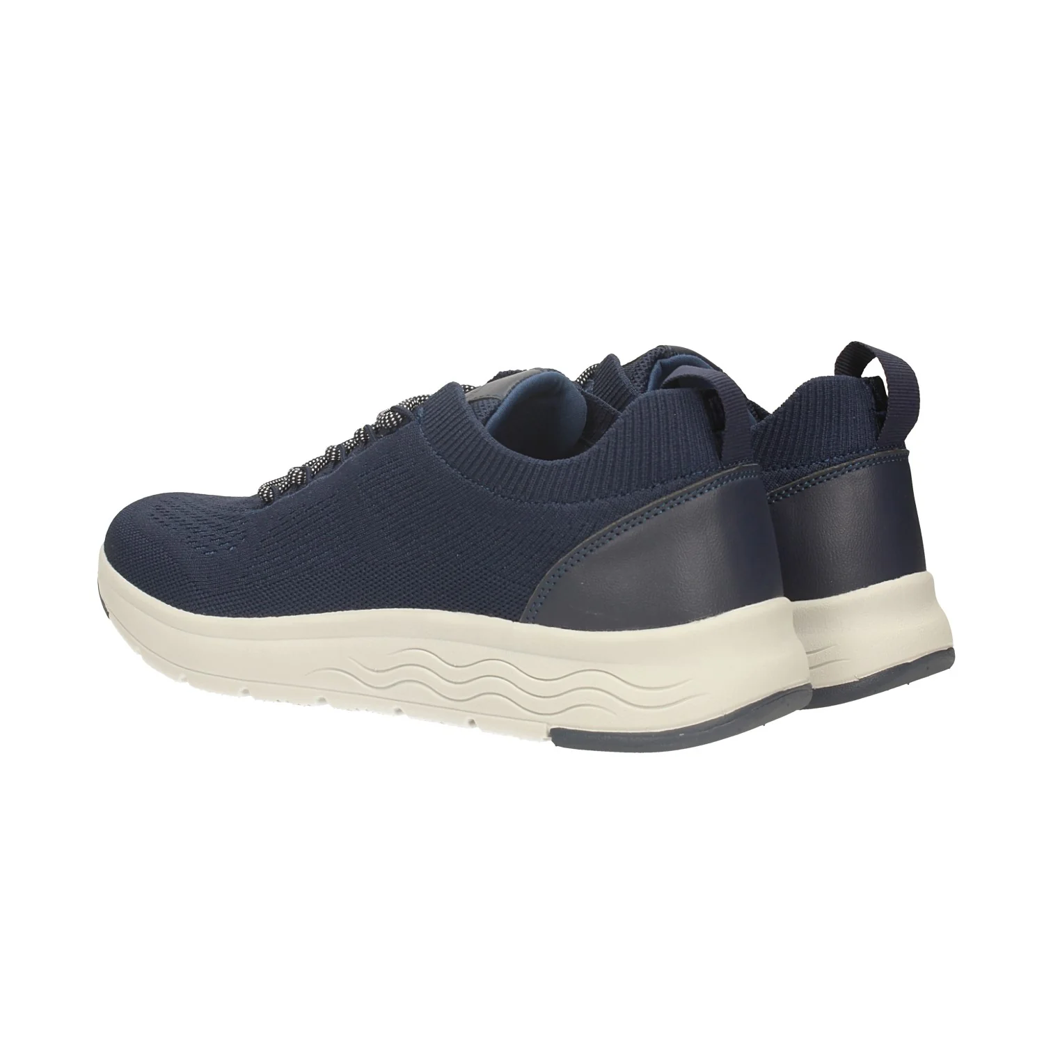 Sneakers morbide. - Image 7