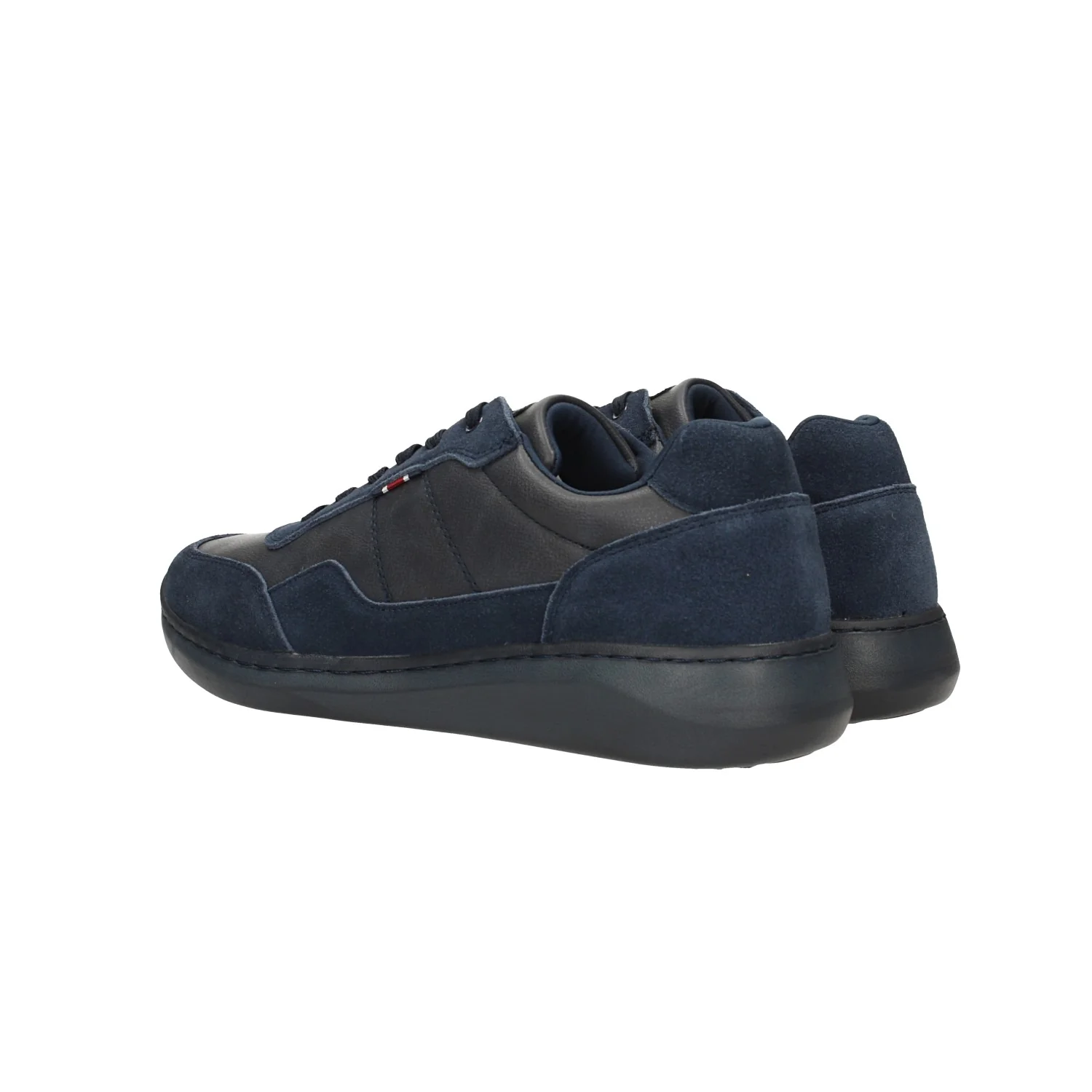 Sneakers con sottopiede in Memory Active e inserti scamosciati - Image 12